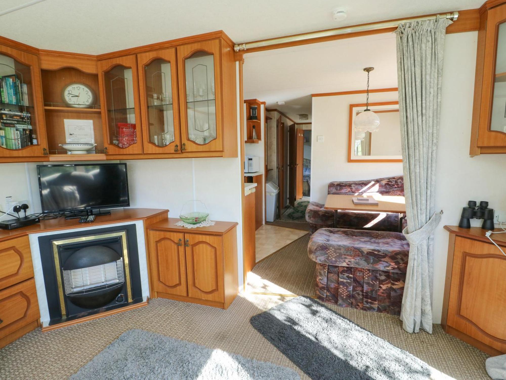 Fron Dderw Caravan Holyhead Exterior photo
